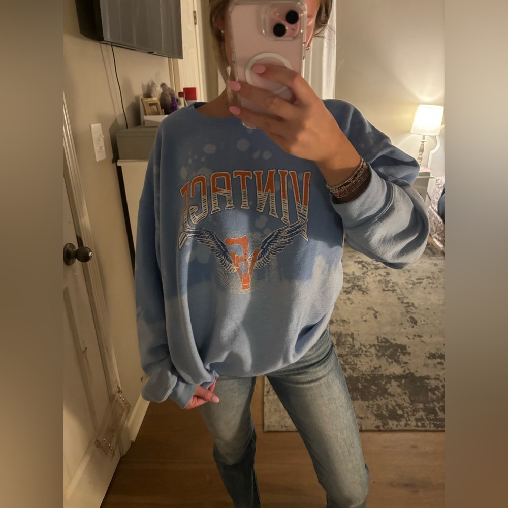 “ VINTAGE “ CREWNECK
